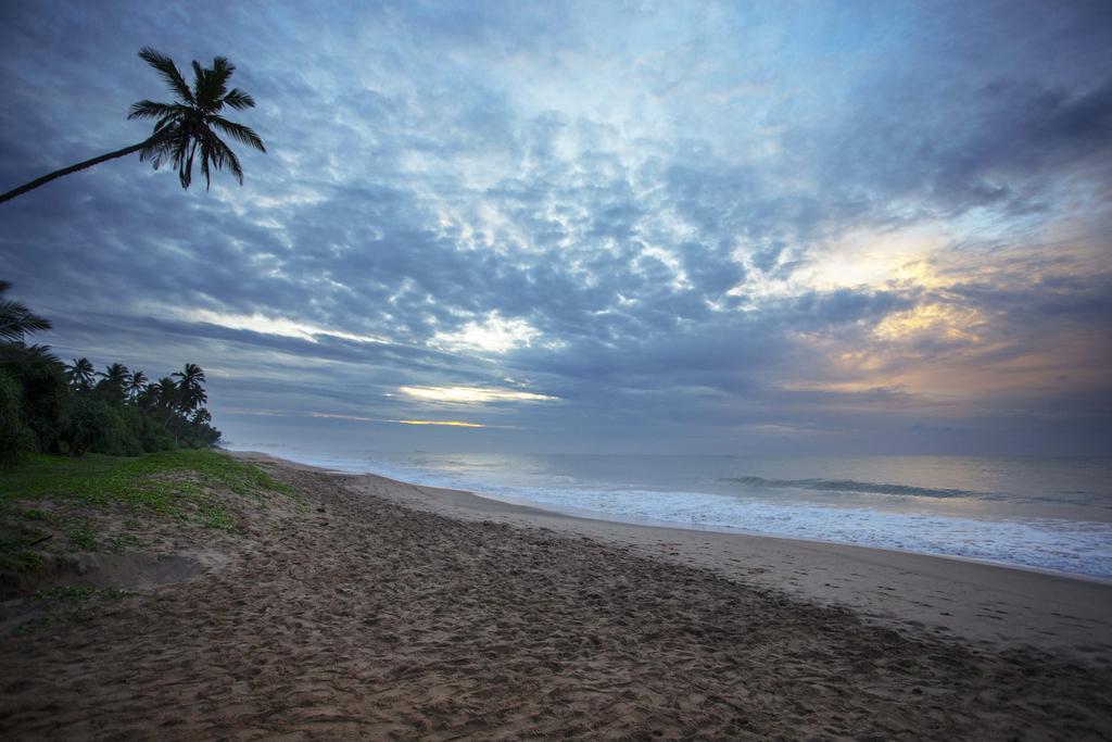 Ranna 212 Beach Resort Kahandamodara المظهر الخارجي الصورة