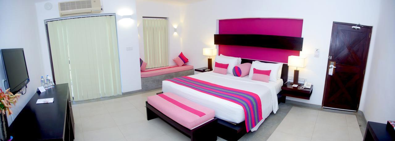 Ranna 212 Beach Resort Kahandamodara المظهر الخارجي الصورة