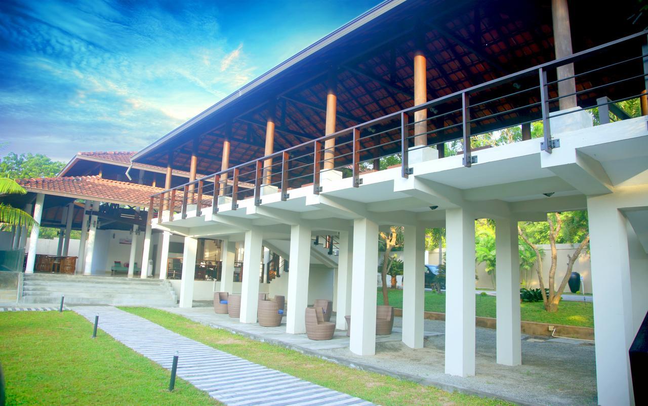 Ranna 212 Beach Resort Kahandamodara المظهر الخارجي الصورة
