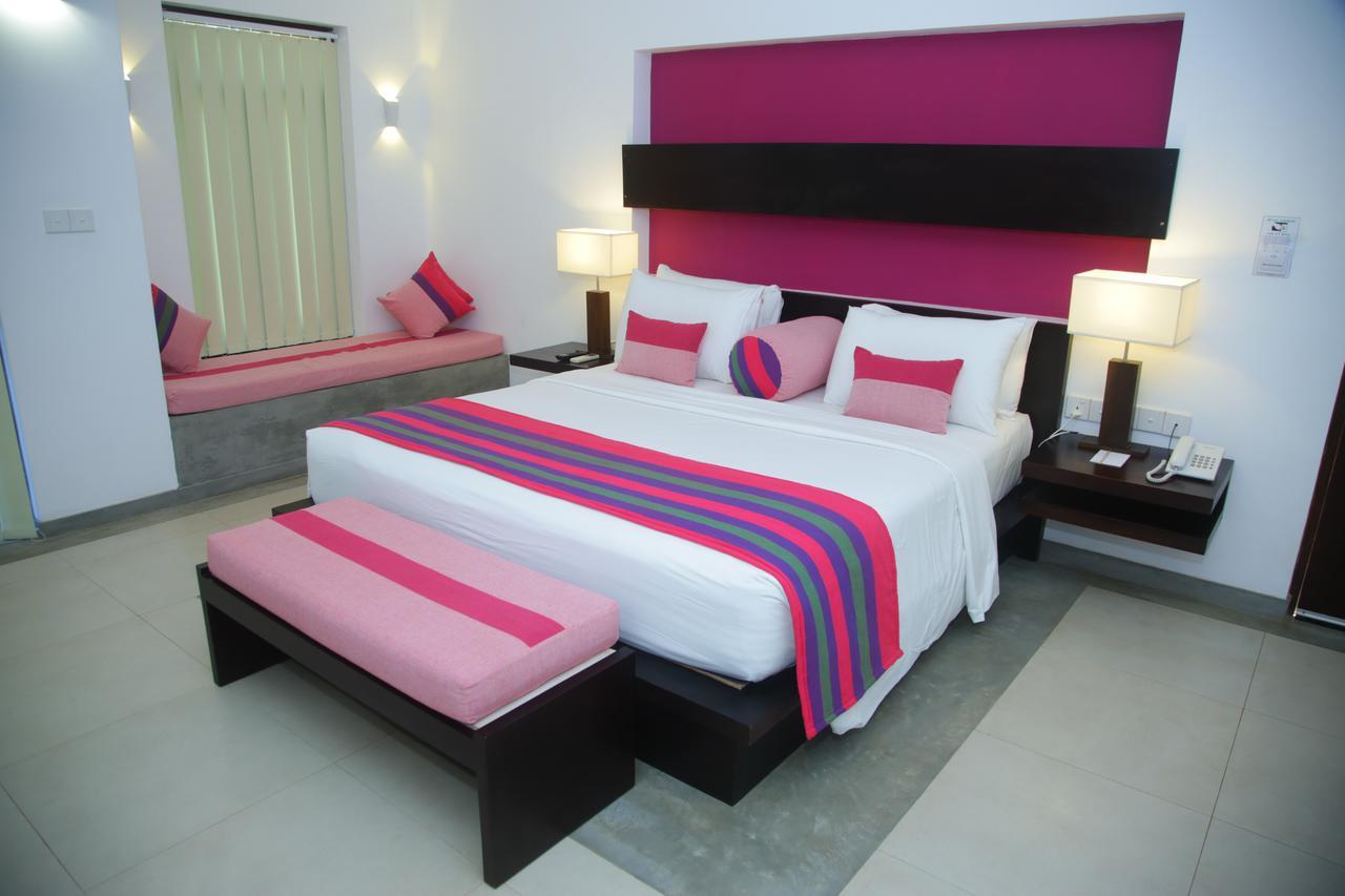 Ranna 212 Beach Resort Kahandamodara المظهر الخارجي الصورة